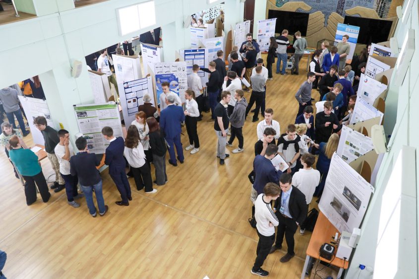 Samsung IT School supported the All-Russian contest of scientific works of schoolchildren «Junior», held at the National Research Nuclear University MEPhI